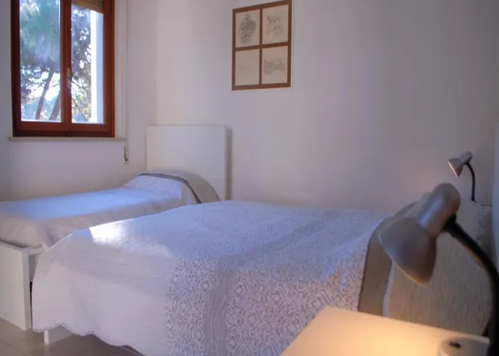 Villa Spacious House With Garden Lignano Sabbiadoro