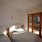 Spacious House With Garden